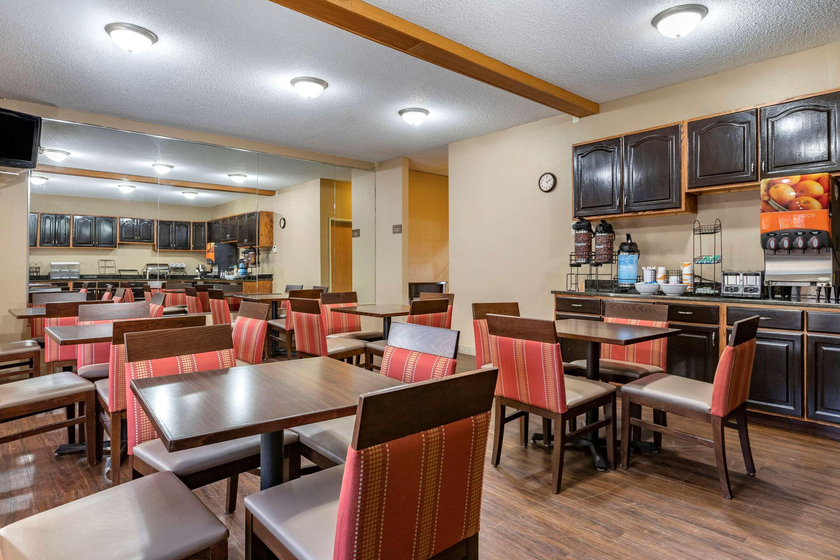 Comfort Inn Downtown - University Area Kalamazoo Extérieur photo